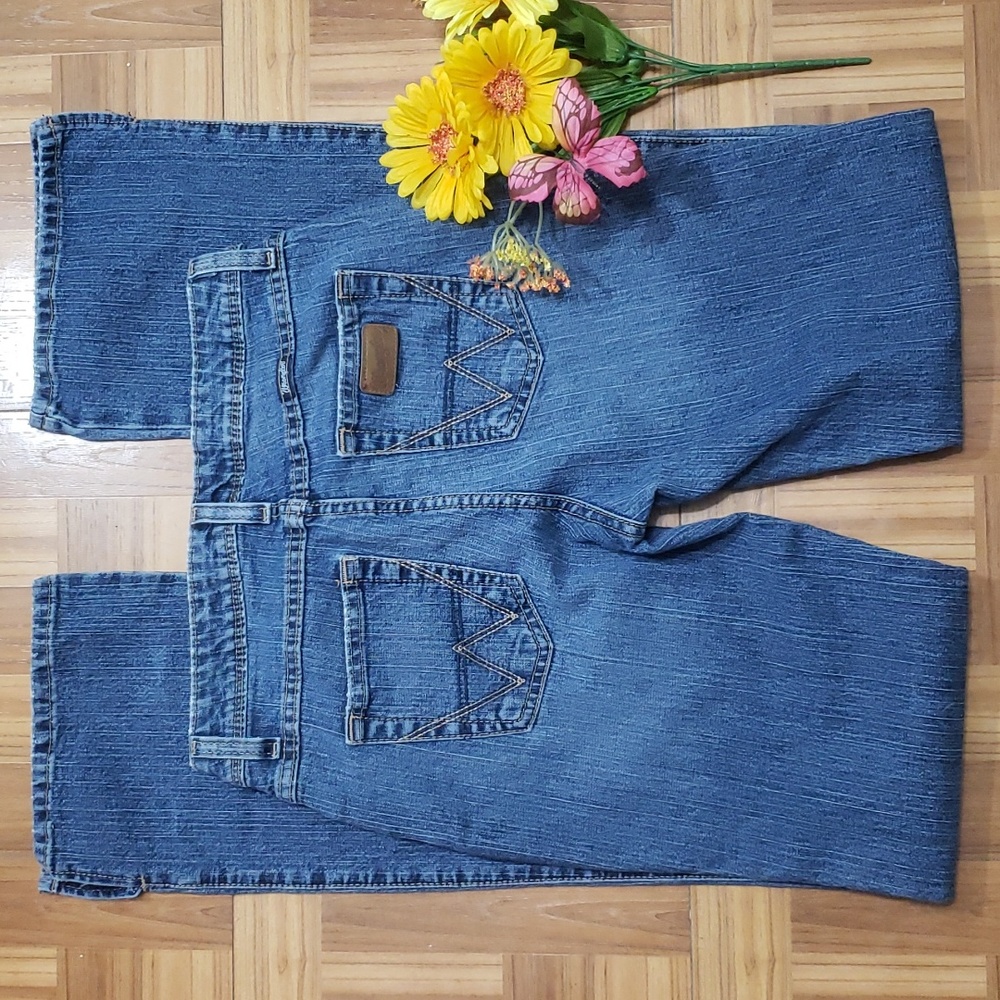 WRANGLER long bootcut jeans